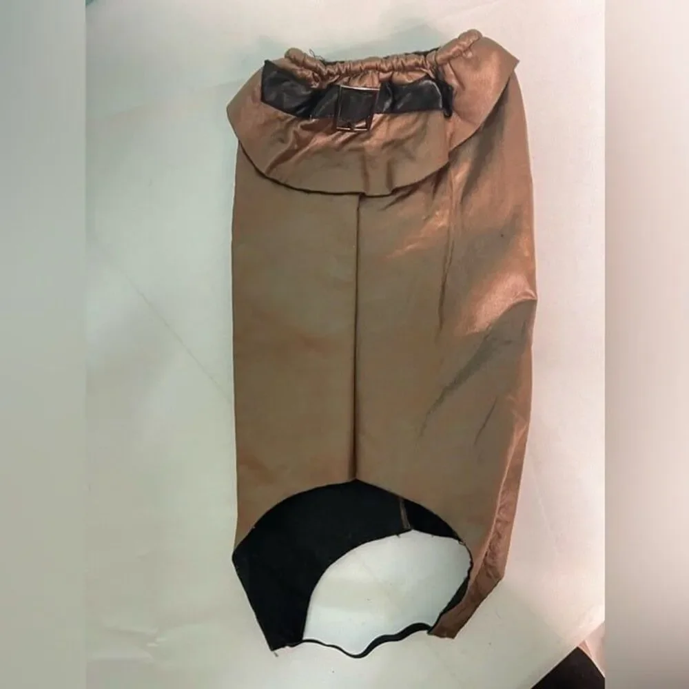 Large dog brown and black costume‎